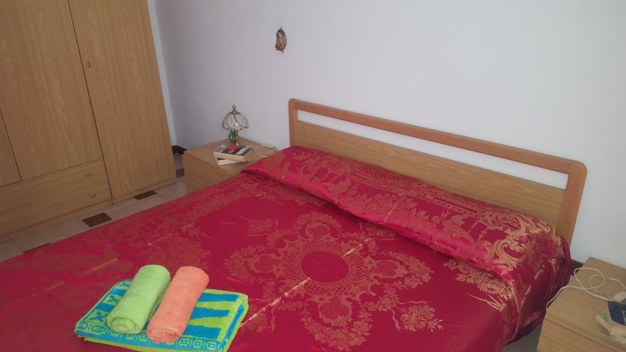 Appartamento Bouganville Magomadas Zewnętrze zdjęcie